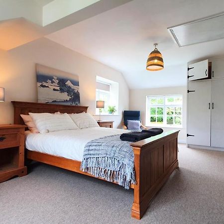 Wilcote Glenfield Cottage - Secluded Luxury Deep In The Oxfordshire Countryside מראה חיצוני תמונה