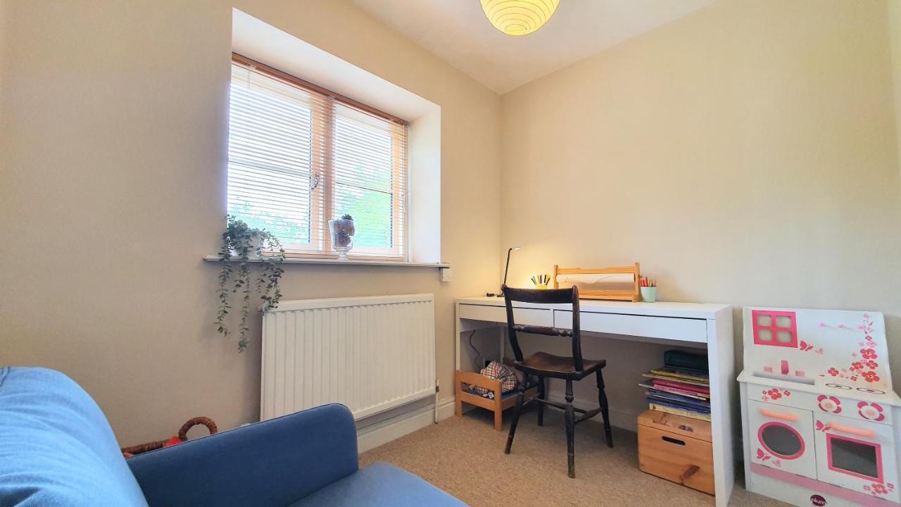 Wilcote Glenfield Cottage - Secluded Luxury Deep In The Oxfordshire Countryside מראה חיצוני תמונה